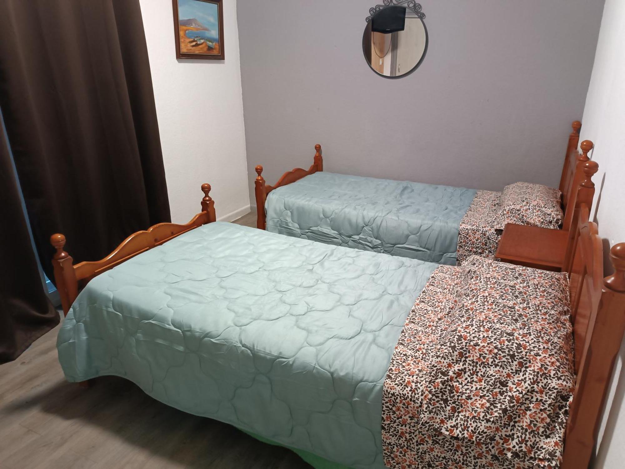 Hostal Belgica Palmanova Buitenkant foto