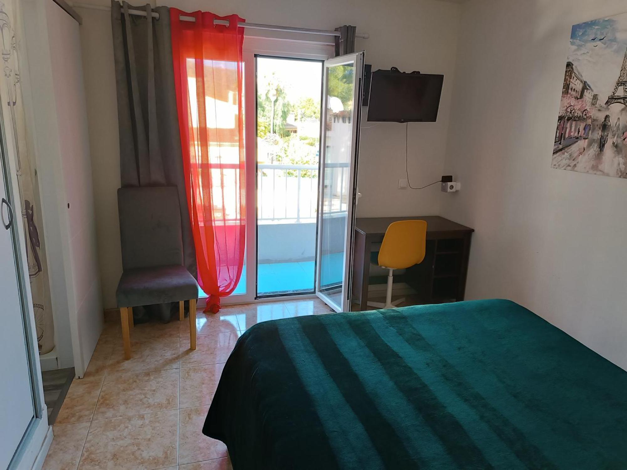 Hostal Belgica Palmanova Buitenkant foto